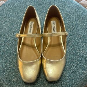 Steve Madden Metallic Gold Mary Jane Flats